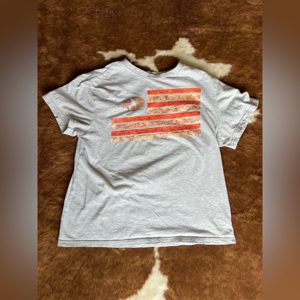 mossy oak t-shirt